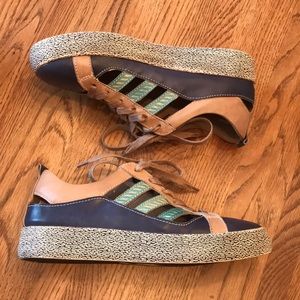 Porscha by L'Artiste for Springstep, sizes 6, 7